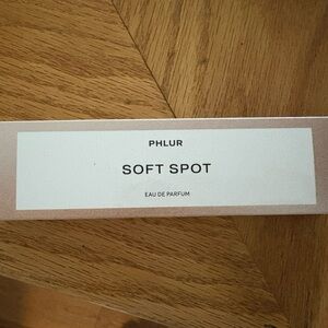 Phlur Soft Spot
